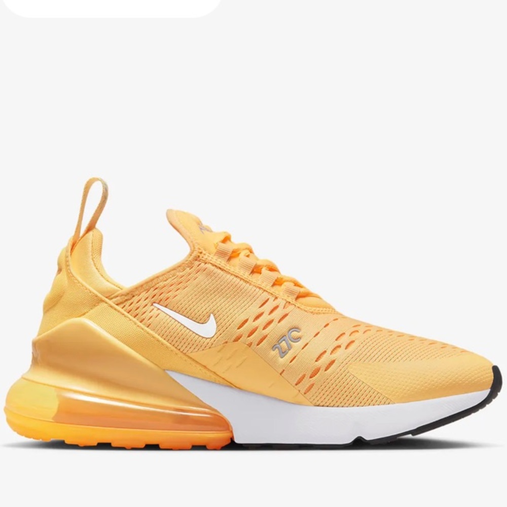 NIKE AIR MAX 270